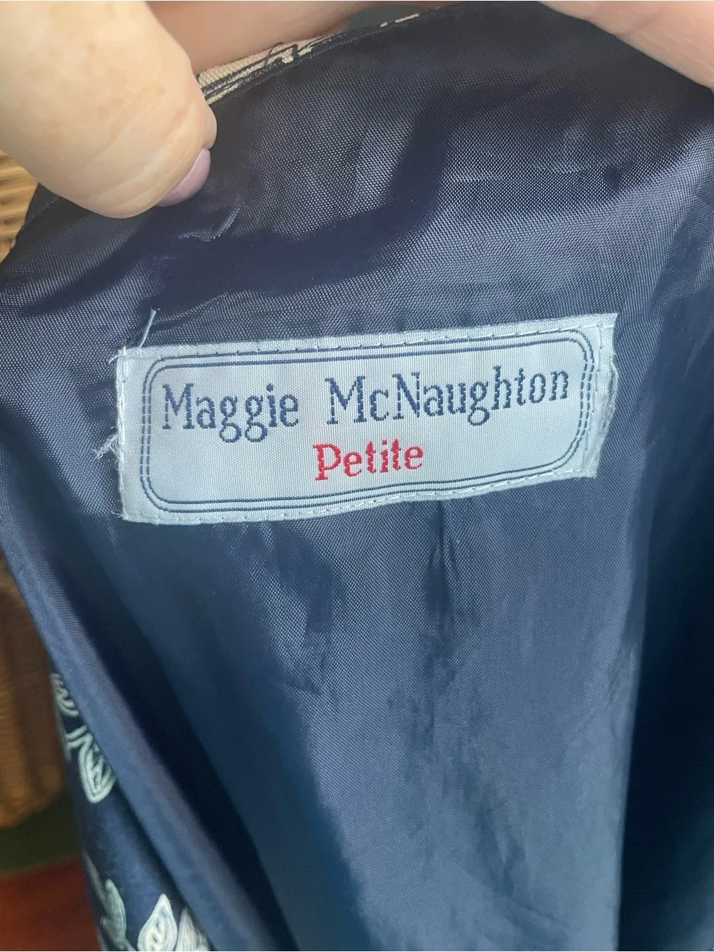Vintage Maggie McNaughton Floral Vest Navy Cream Toggle Buttons Adjustable